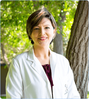 Portrait of Dr. Lisa Mark, Oculist